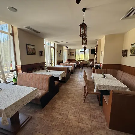 Forest Retreat, Stream Resort, Pamporovo Appartement *