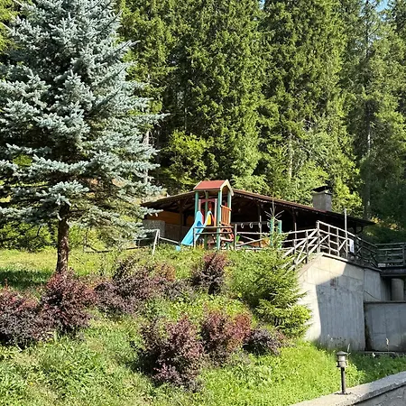 Forest Retreat, Stream Resort, Pamporovo Apartman Sztojkite