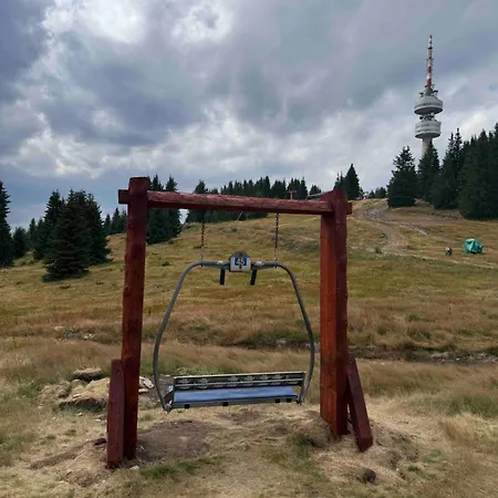 Forest Retreat, Stream Resort, Pamporovo Апартаменты Stoykite