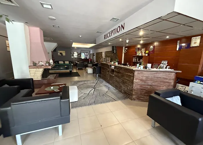 Forest Retreat, Stream Resort, Pamporovo Apartment